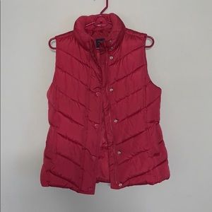Gap Puffer Vest